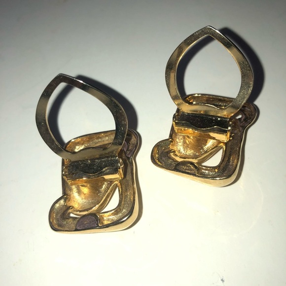 Gold Geometric shoe buckles, dress up plain shoes for a whole new look preloved - Picture 2 of 6